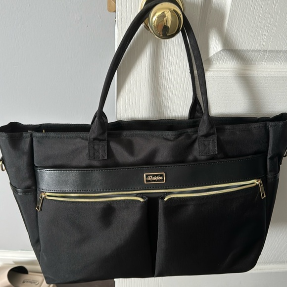 Large black travel bag with long strap - Picture 1 of 3
